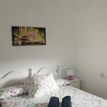 En Apartment *
